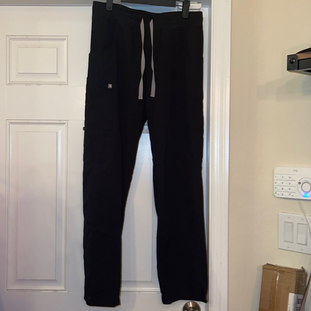 FIGS Scrubs Pants